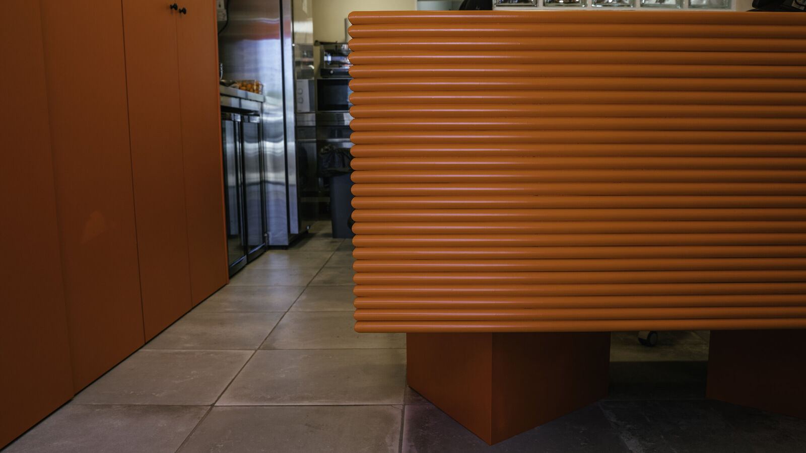 Wave-front counter from the side, Sushiba