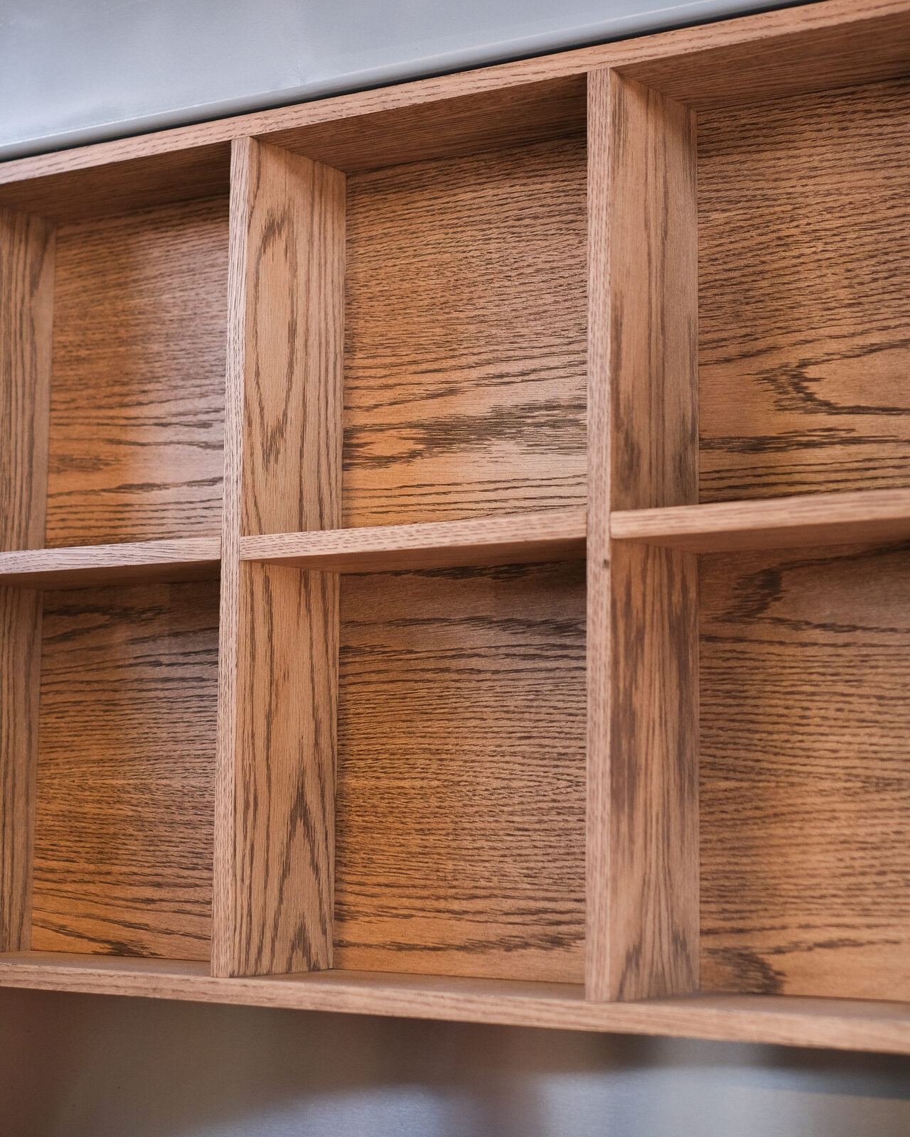 Oak cubby shelving, ULU